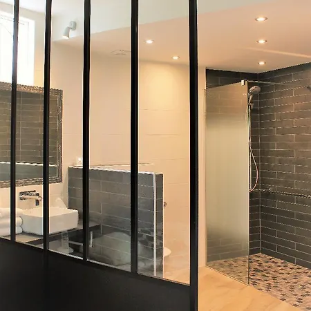 Hotell Le Bailliage & 3*