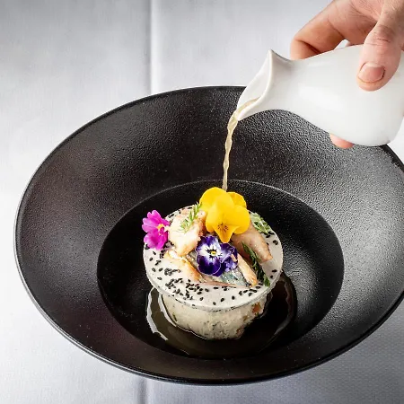 Отель Logis Le Bailliage Салер