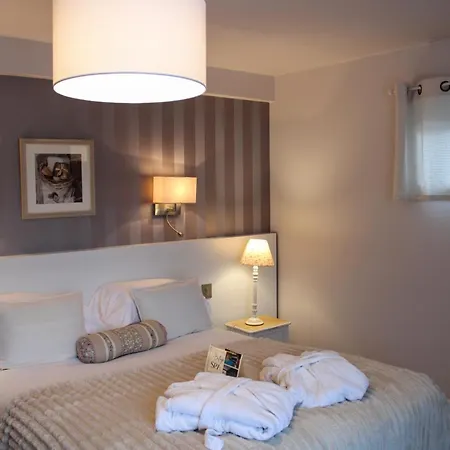 Otel Le Bailliage & Salers