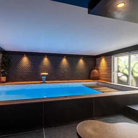 Le Bailliage & Otel 3*