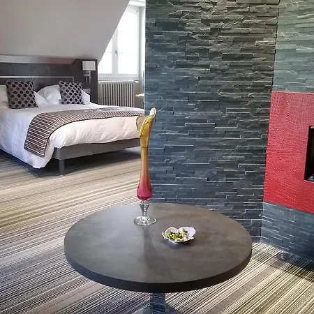 Otel Le Bailliage & Salers