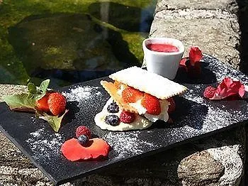 Logis Le Bailliage Отель